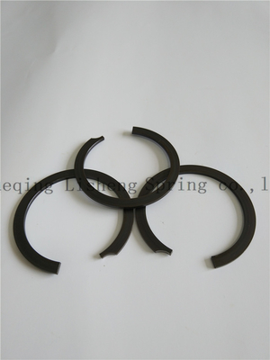 Internal Inch Constant Section Retaining Rings For Light Duty XAH Series